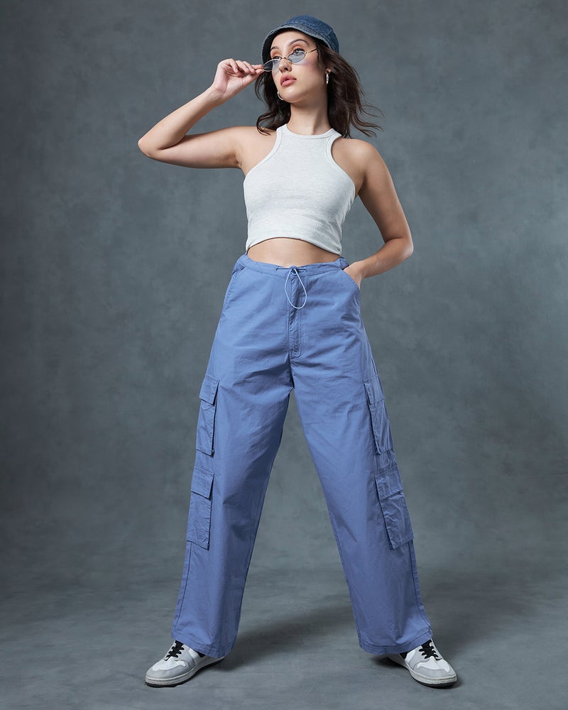 bewakoof Women's Blue Baggy Oversized Cargo Parachute Pants - Image 4